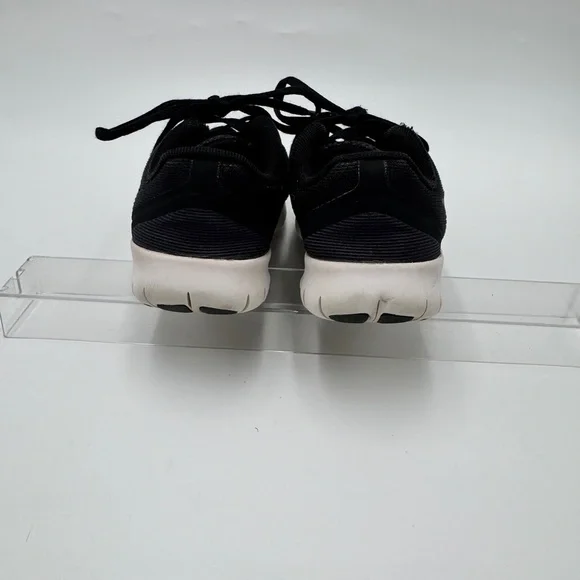 Nike Black Free RN Tennis shoes - Picture 5 of 9